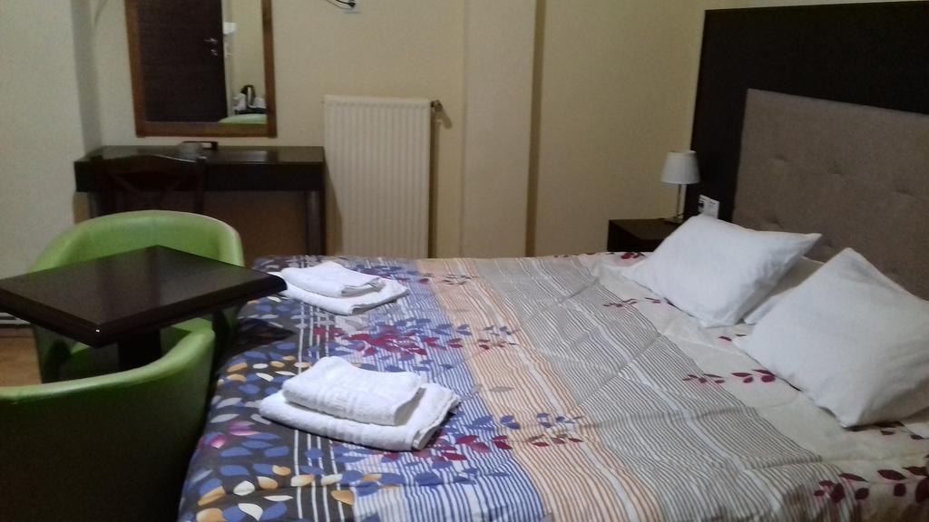 Hotel Parthenon *