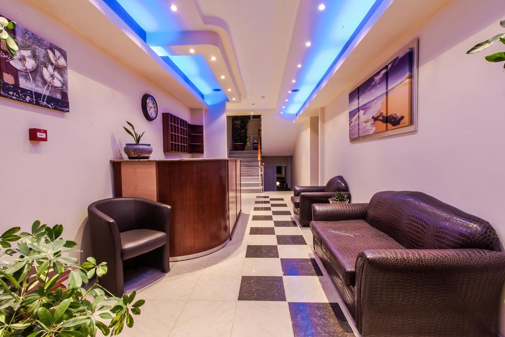 Calypso Aparthotel