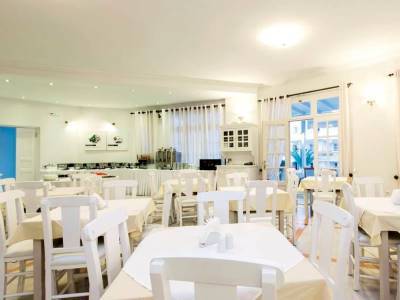 Aegean Plaza Hotel Kamari (Santorini)
