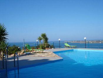 Theodosia Aparthotel