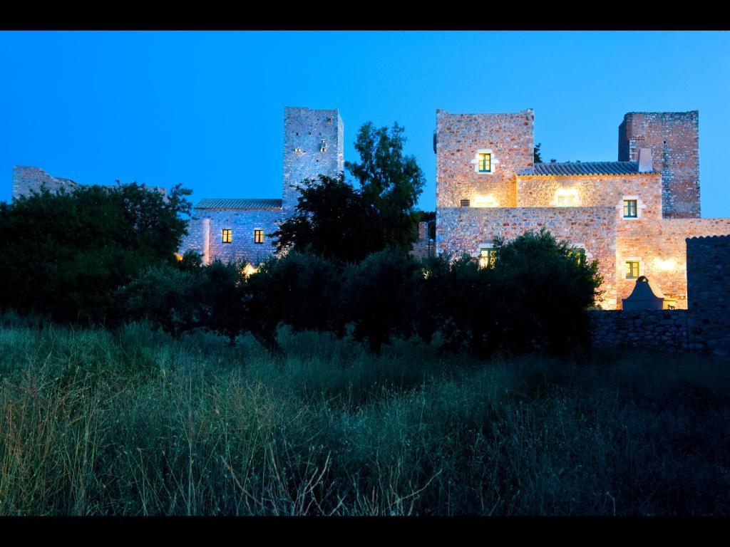 Pandora Aparthotel