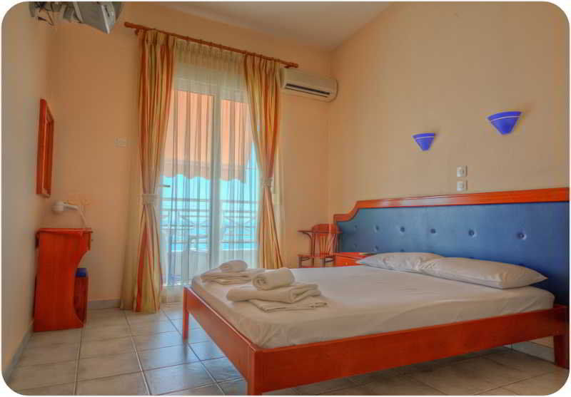 Molos Hotel *