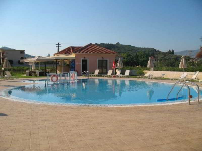 Eleni's Garden & Castello