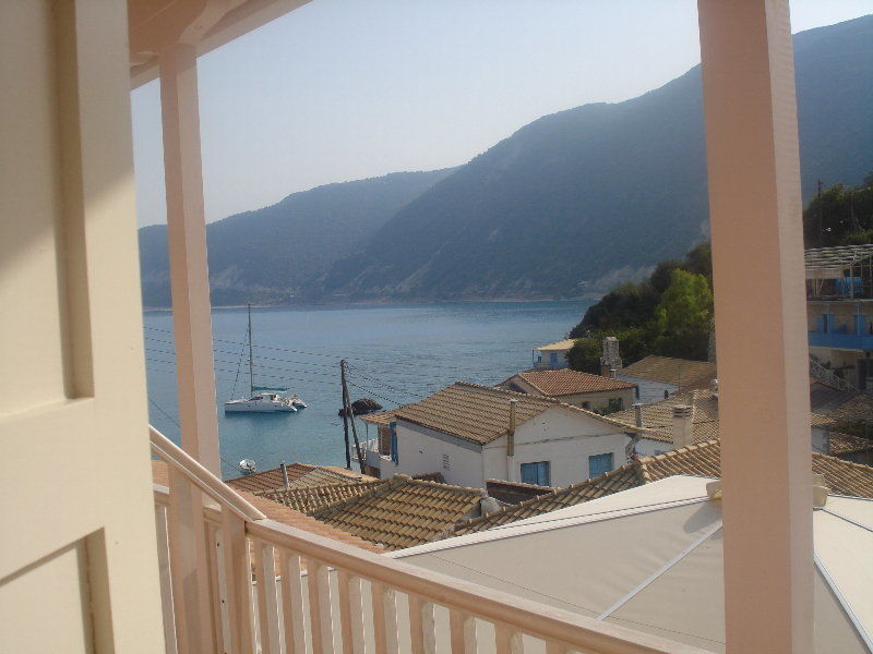 Ionis Apartment