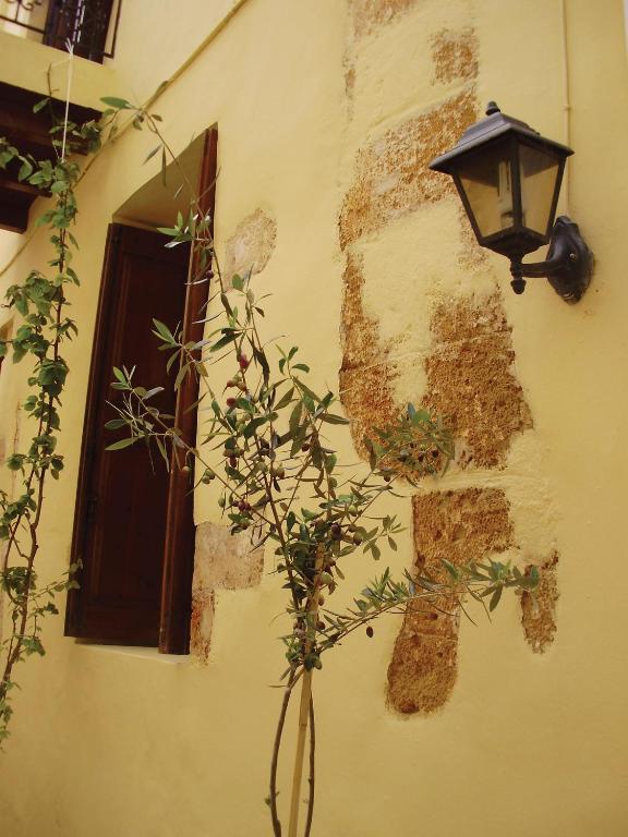 Madonna Guest house 2*