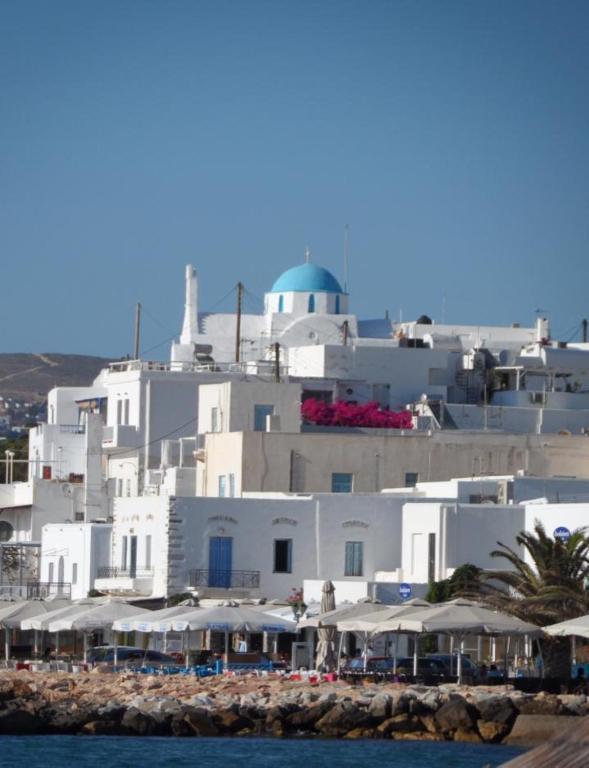 Guest house Bizas & Parikia (Paros)