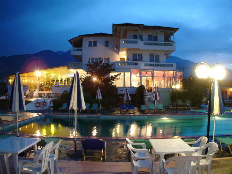 Great Alexander Hotel