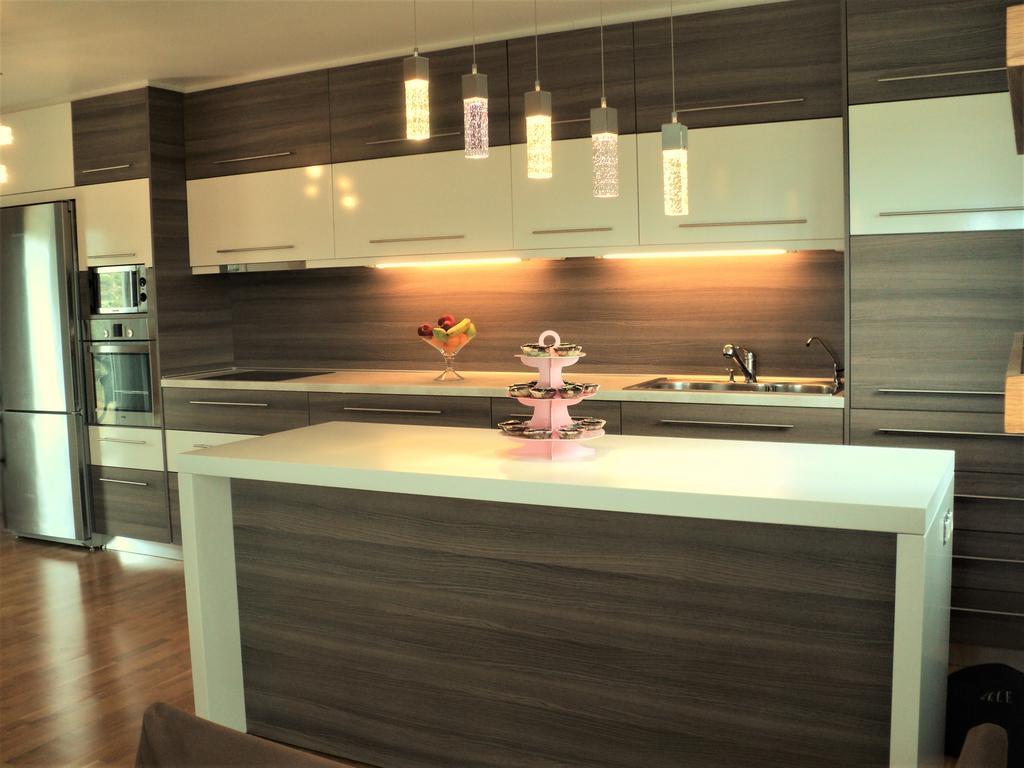 Villa Seaside With Spectacular Sea View *