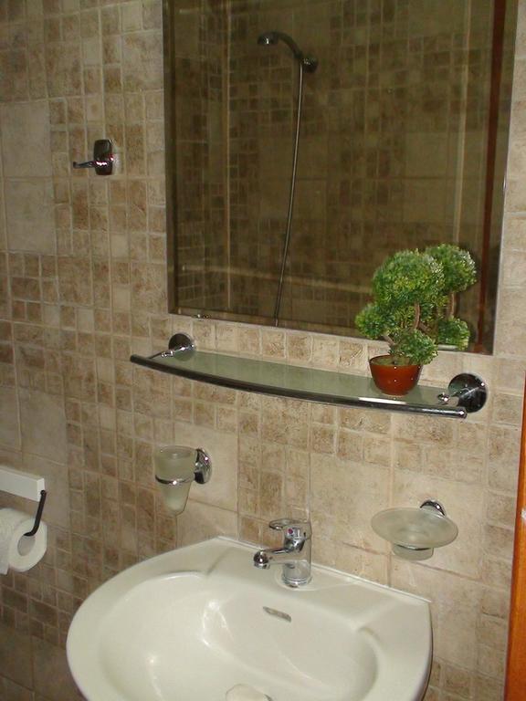 Apartment Center House *
