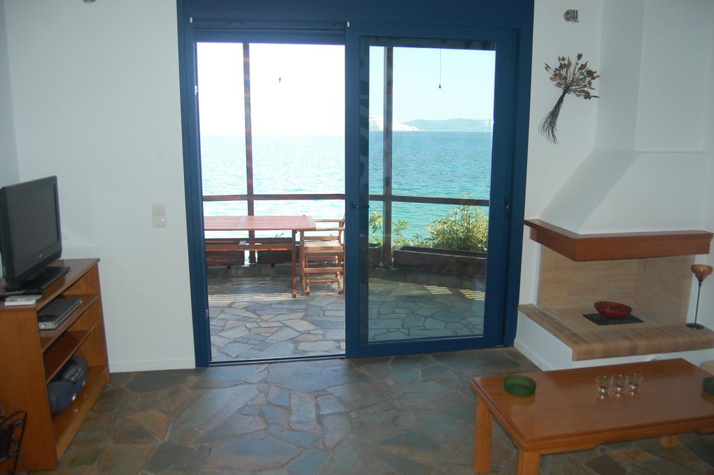 Asmini Holiday home *