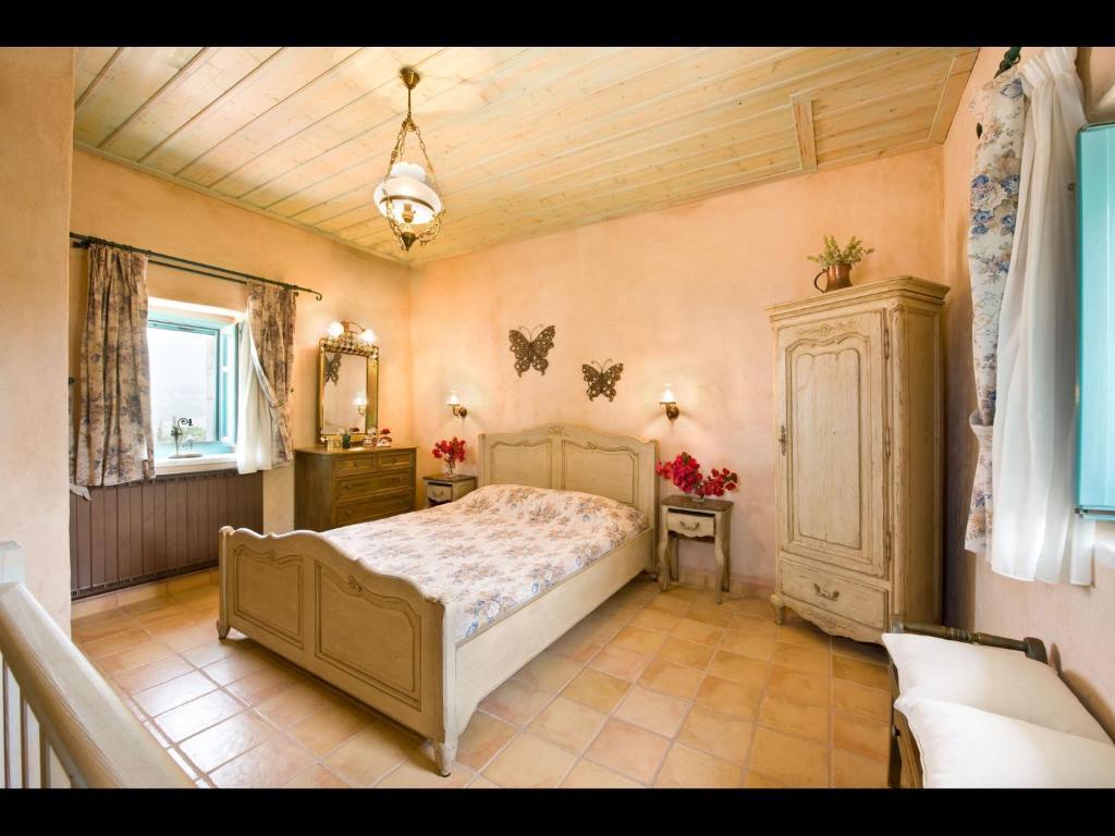 Aparthotel Pandora Pyrgos Dirou
