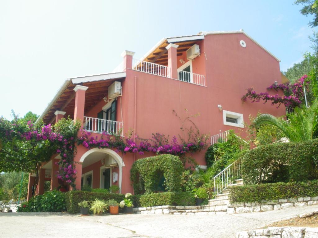 Aliki Agios Stefanos (Thinali)