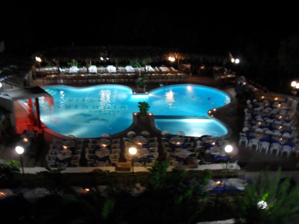 Pouloudia 2*
