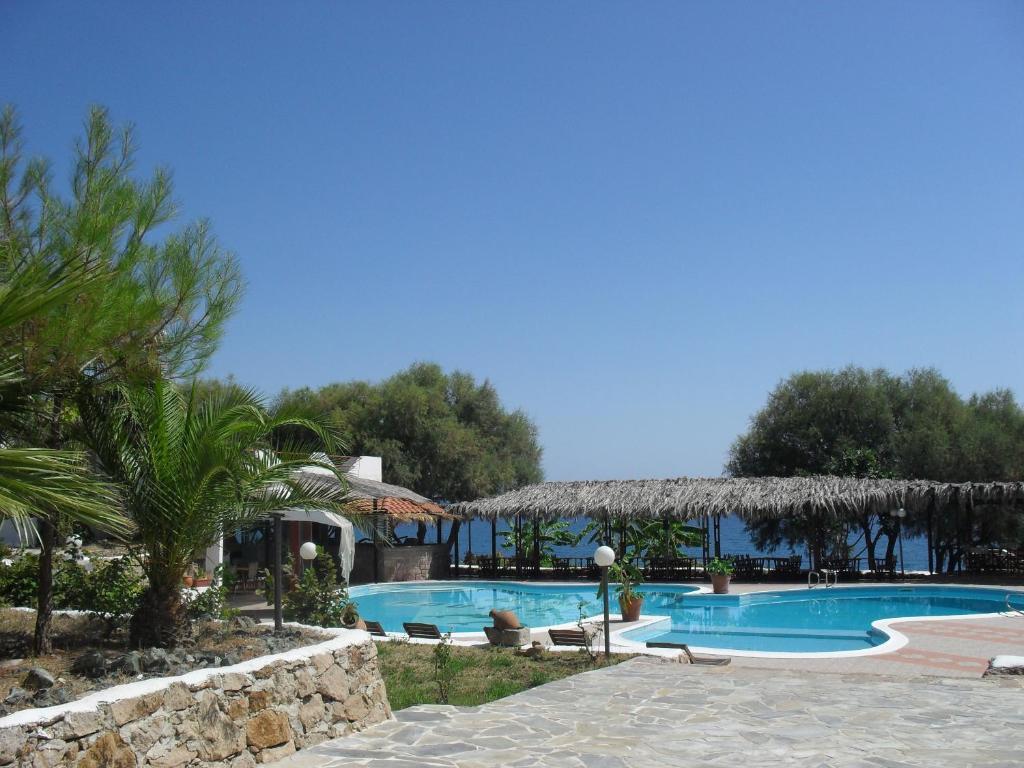 Hotel Pouloudia Vatera