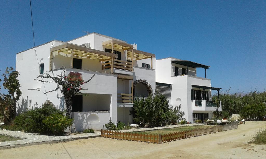 Elpidas Apartment *