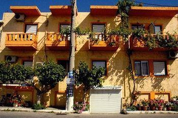 Scorpios Family Guest house 3*