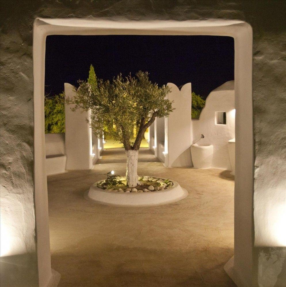 Archaion Kallos * Naxos City