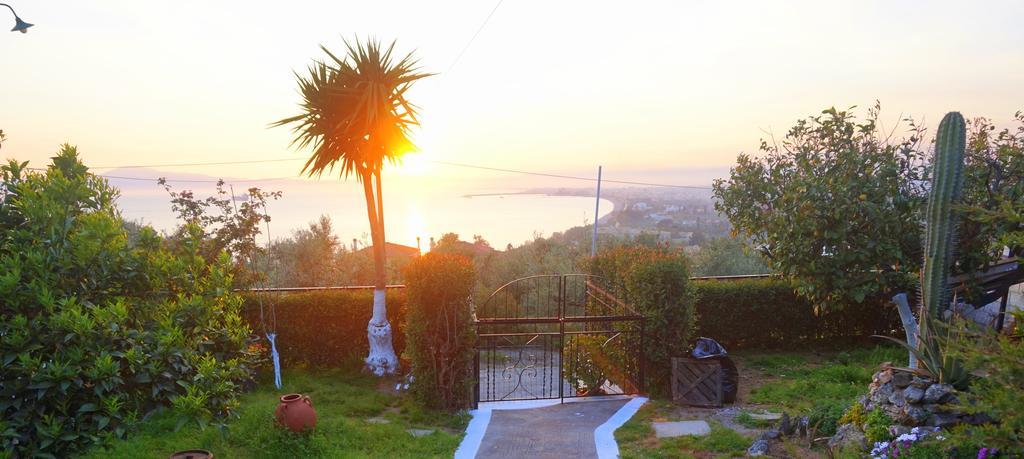 Vasiliki Apartment *
