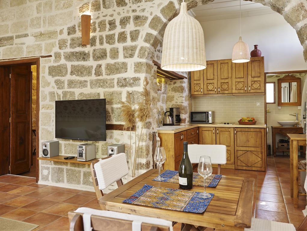 Helios Garden Boutique Apartments *