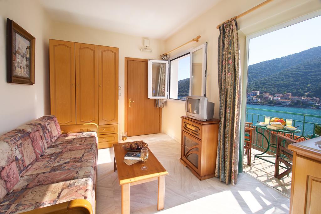 Boulevard Aetos Apartment Agia Efimia