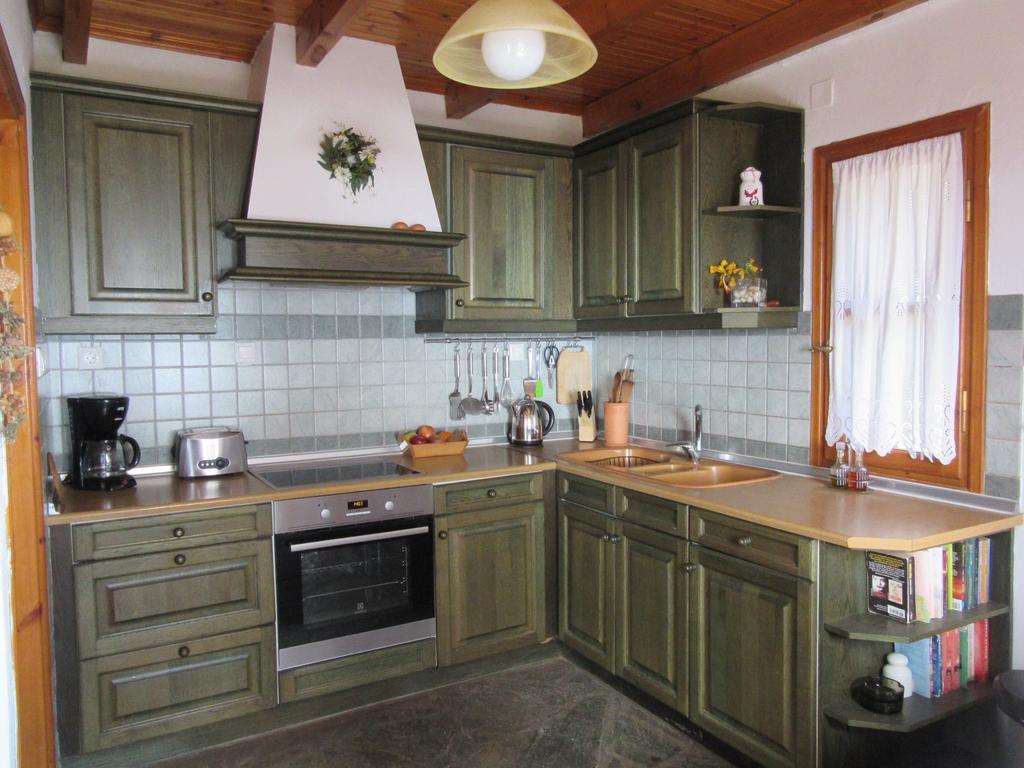 Holiday home Manolis' House