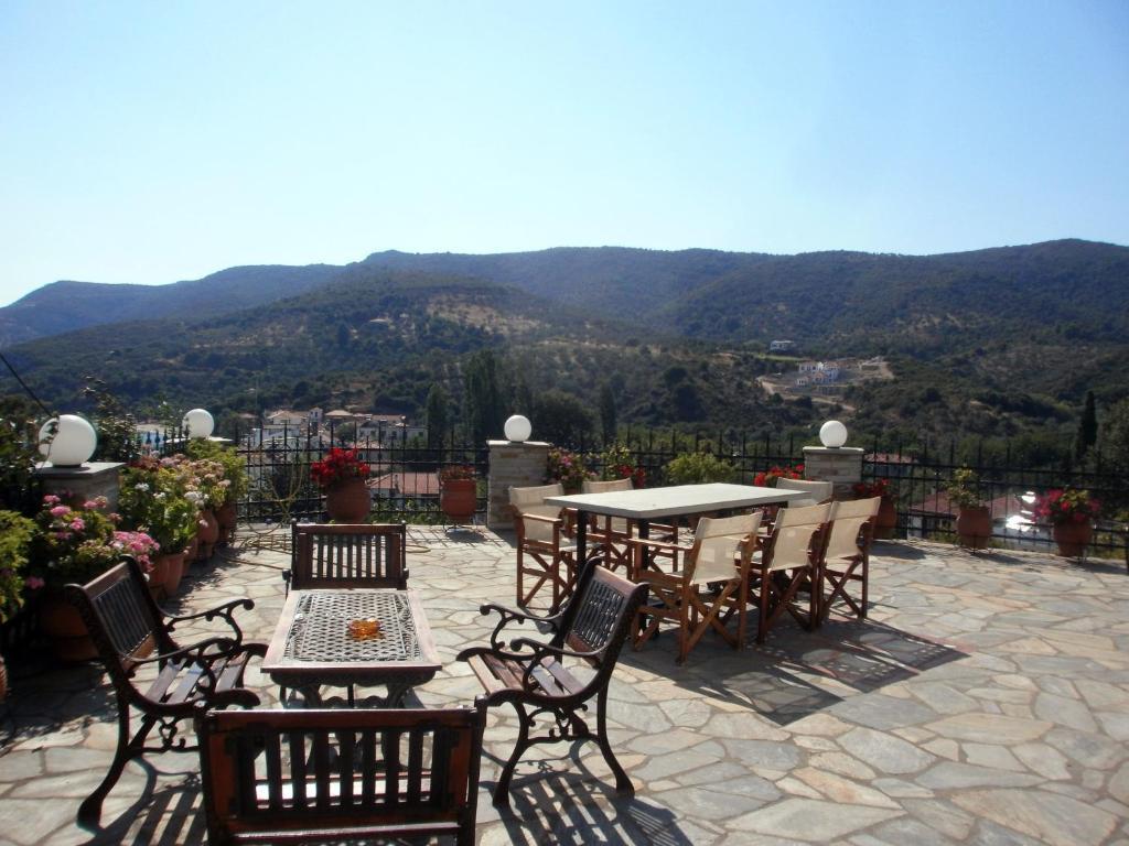 Hillside * Platanias (Thessaly)