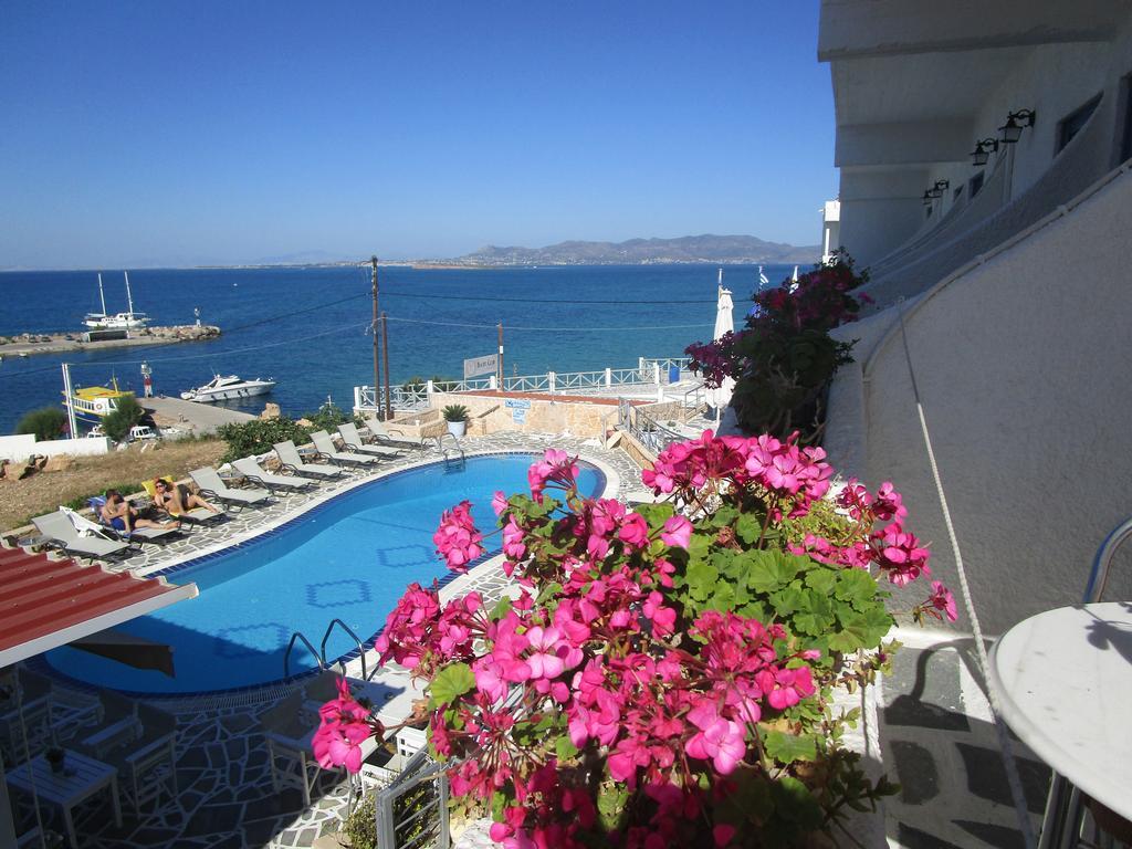 The Milos Aparthotel Megalochori (Agistri)
