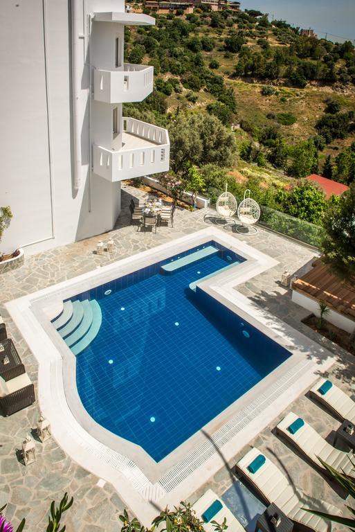 Artemis, Wine Dark Sea Villa *