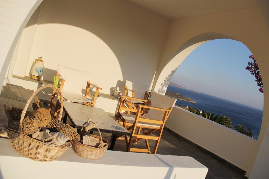 Kiriaki Villa *