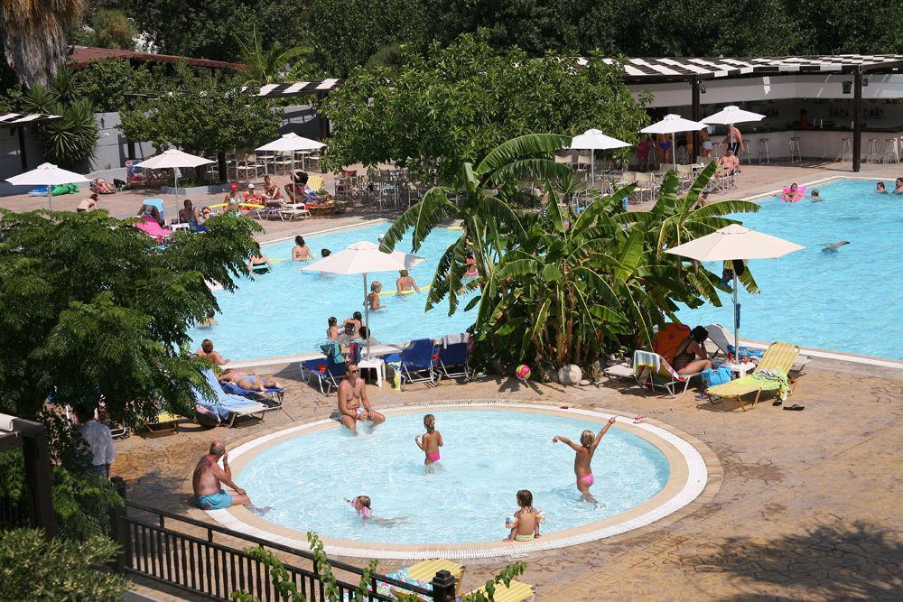 Sun Palace & Resort 4*