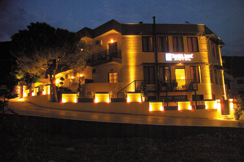 Hotel Angela's House 2*