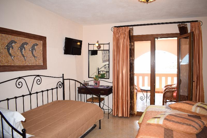 Sossinola Aparthotel 2*