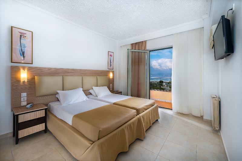 Niriides Hotel 3*