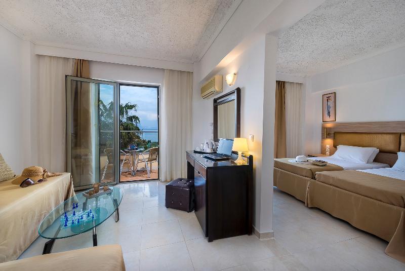 Hotel Niriides