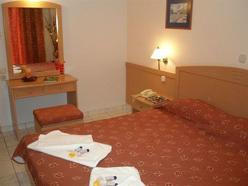 Hotel Tolo