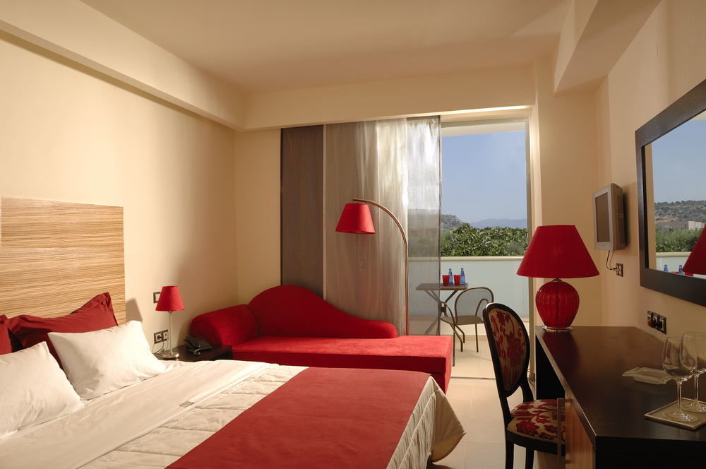 Angela Aparthotel Sissi (Crete)