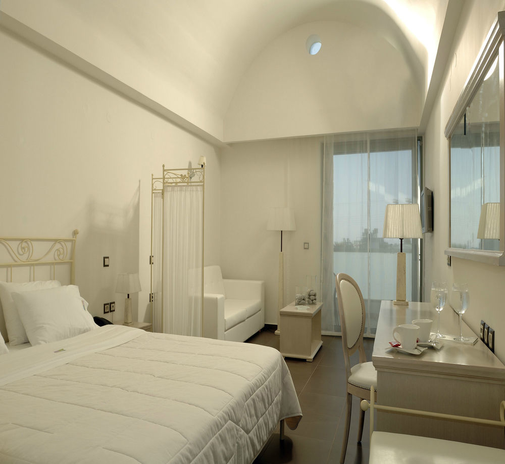 Aparthotel Angela 3*