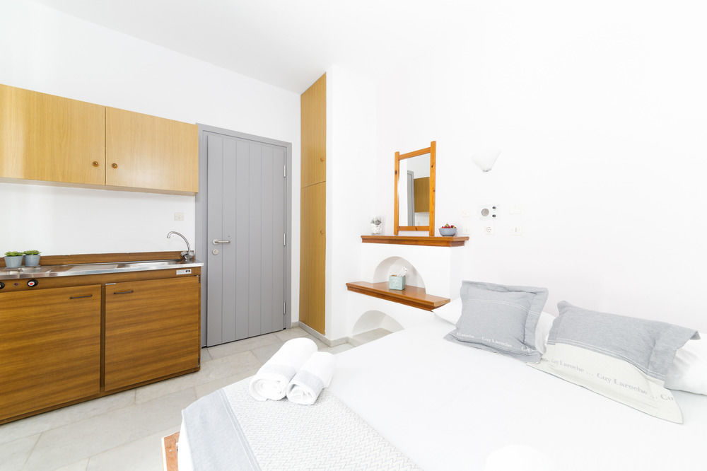 Korali Aparthotel 2*