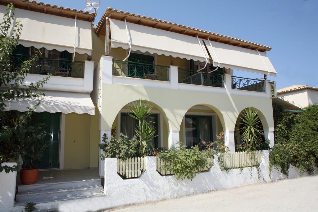 Lenia Aparthotel