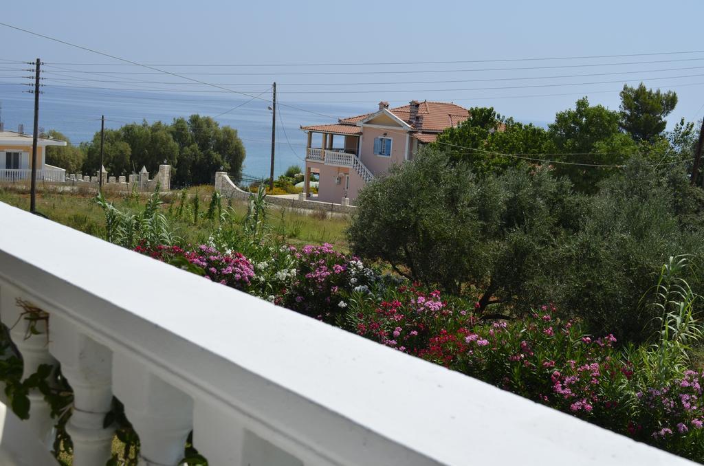 Petra Aparthotel Kypseli