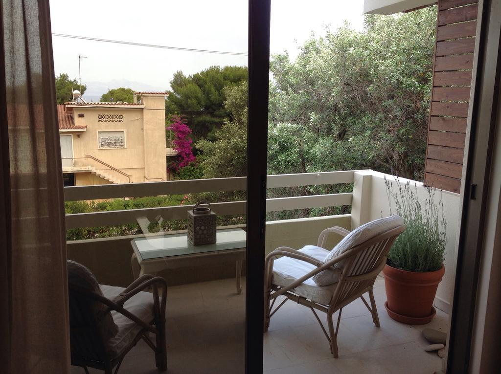 Aliki Apartment *