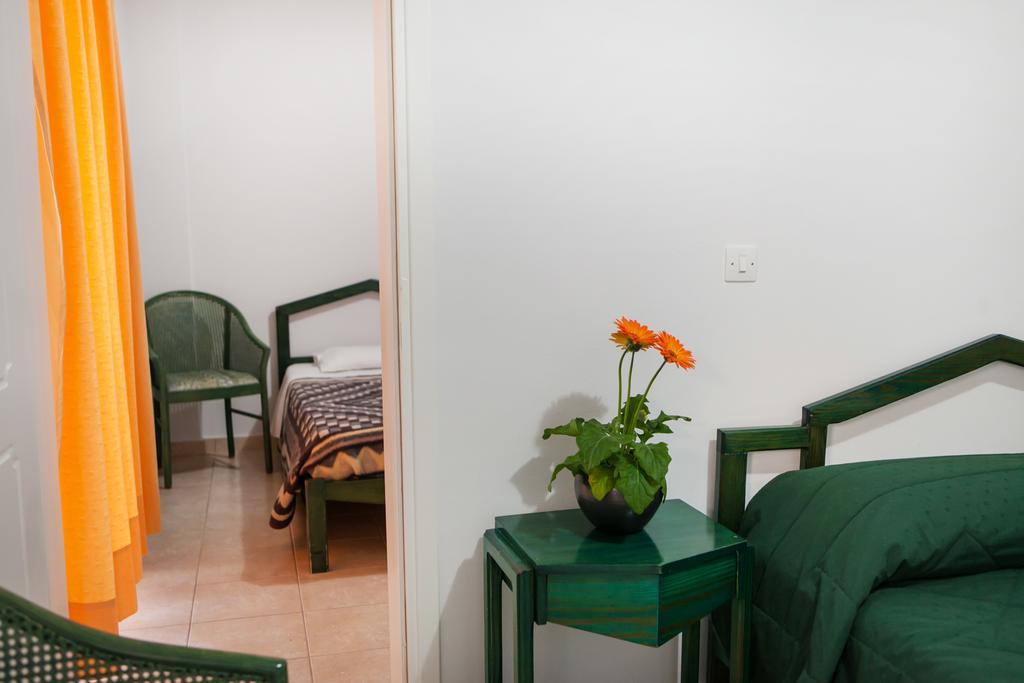 Apartment Iliana Tolo