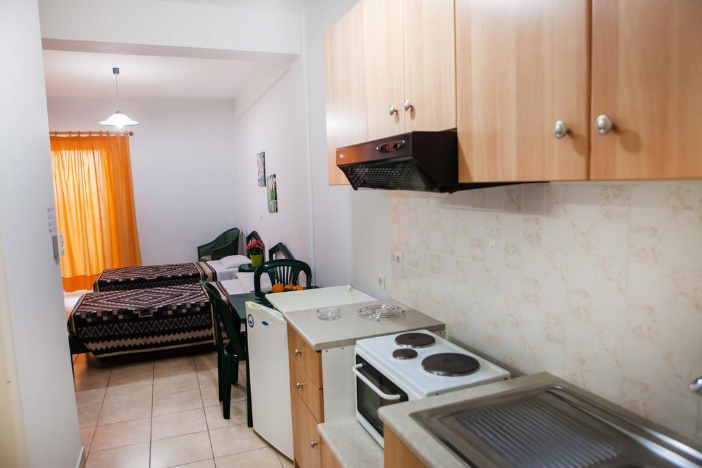 Iliana Apartment *
