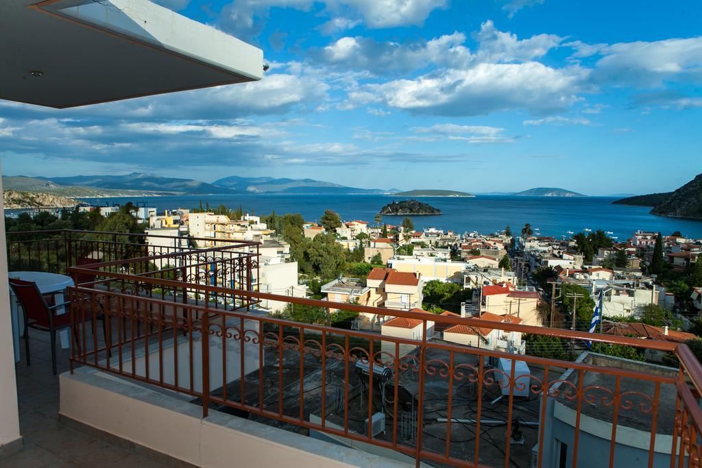 Iliana Apartment Tolo