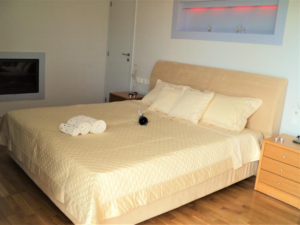 Seaside With Spectacular Sea View Porto Rafti