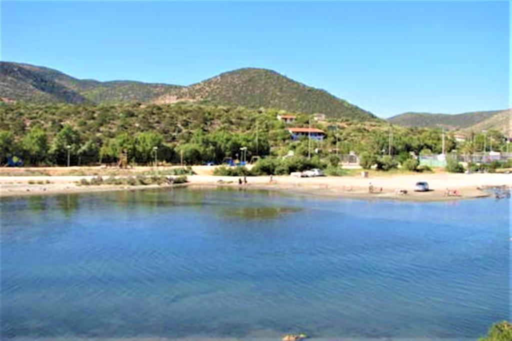 Villa Seaside With Spectacular Sea View