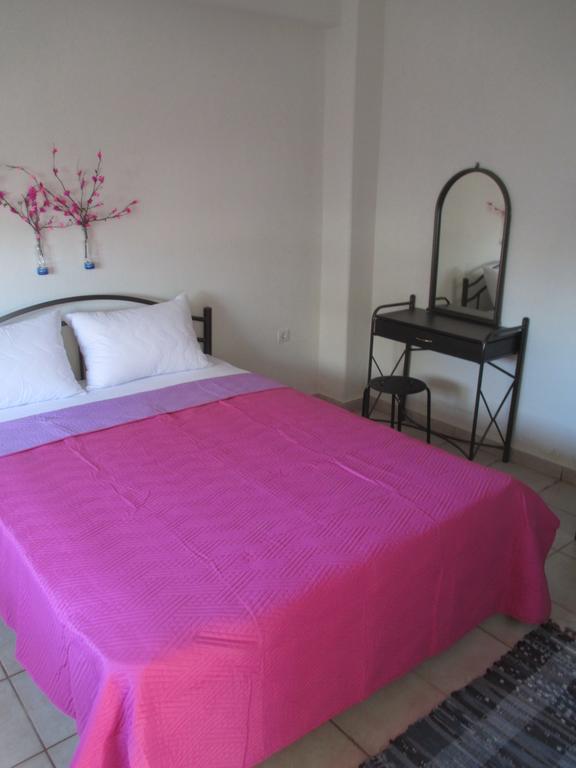 Azalia By Travelpro Services Nea Moudania Halkidiki