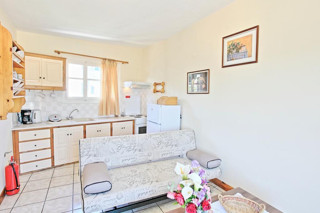 Avgi Ena Apartment