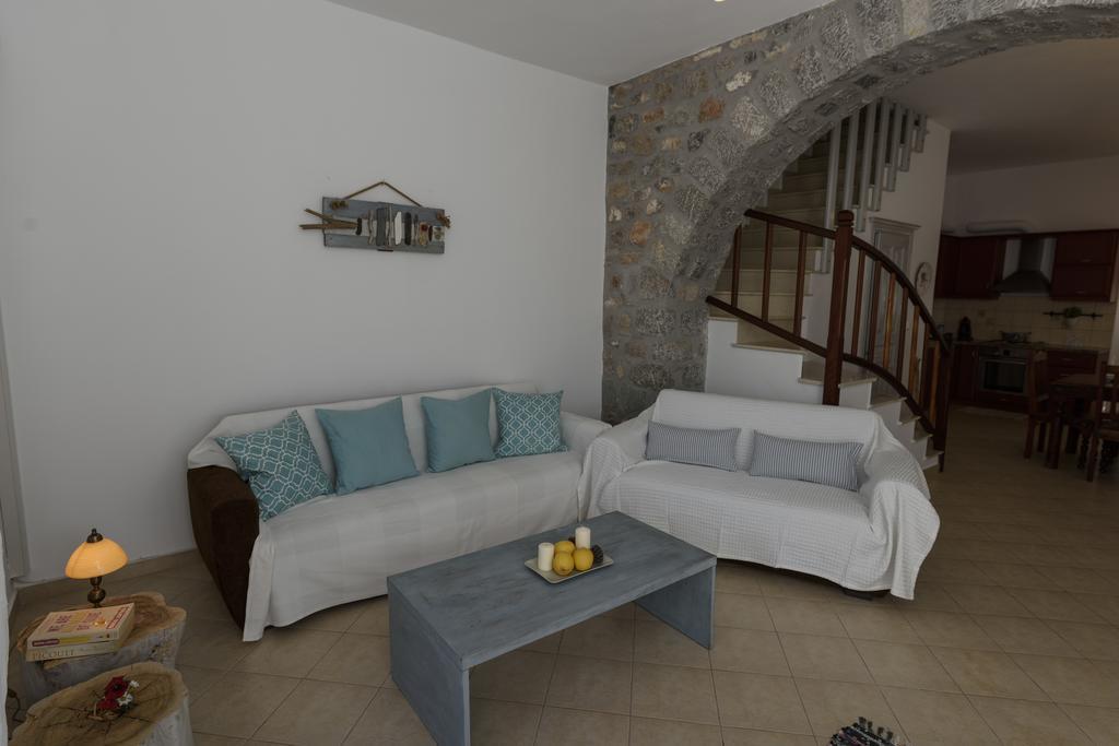 Holiday home Anassa Traditional Stone House