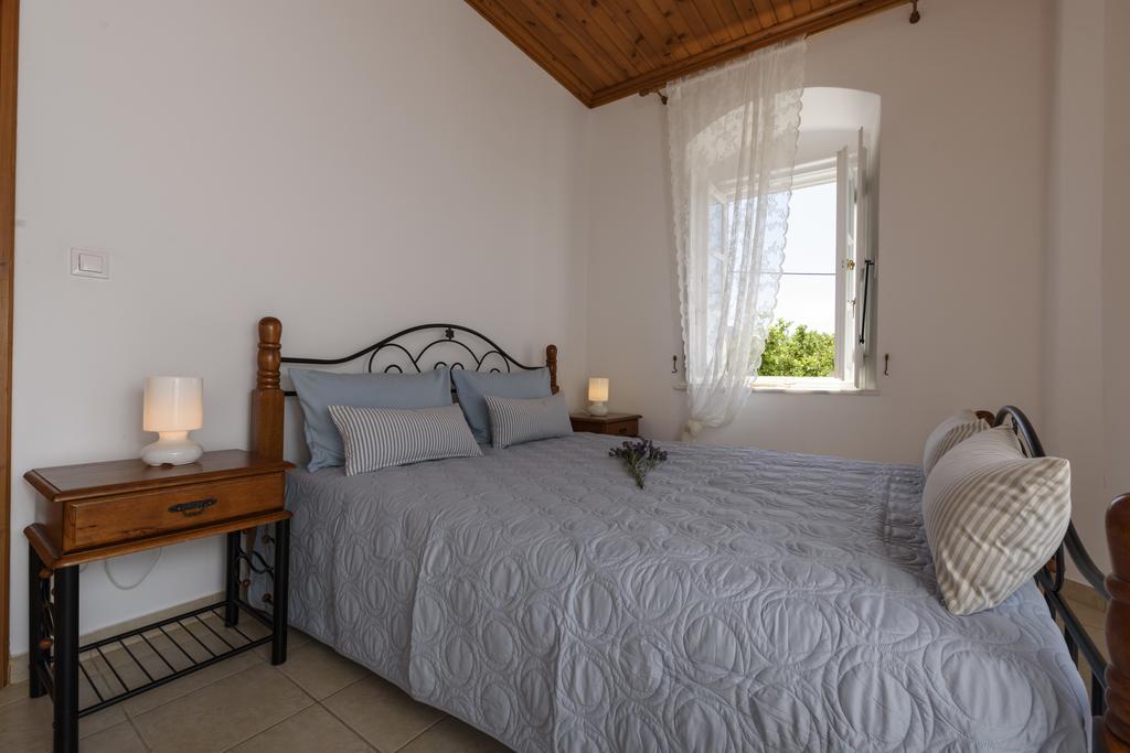 Holiday home Anassa Traditional Stone House